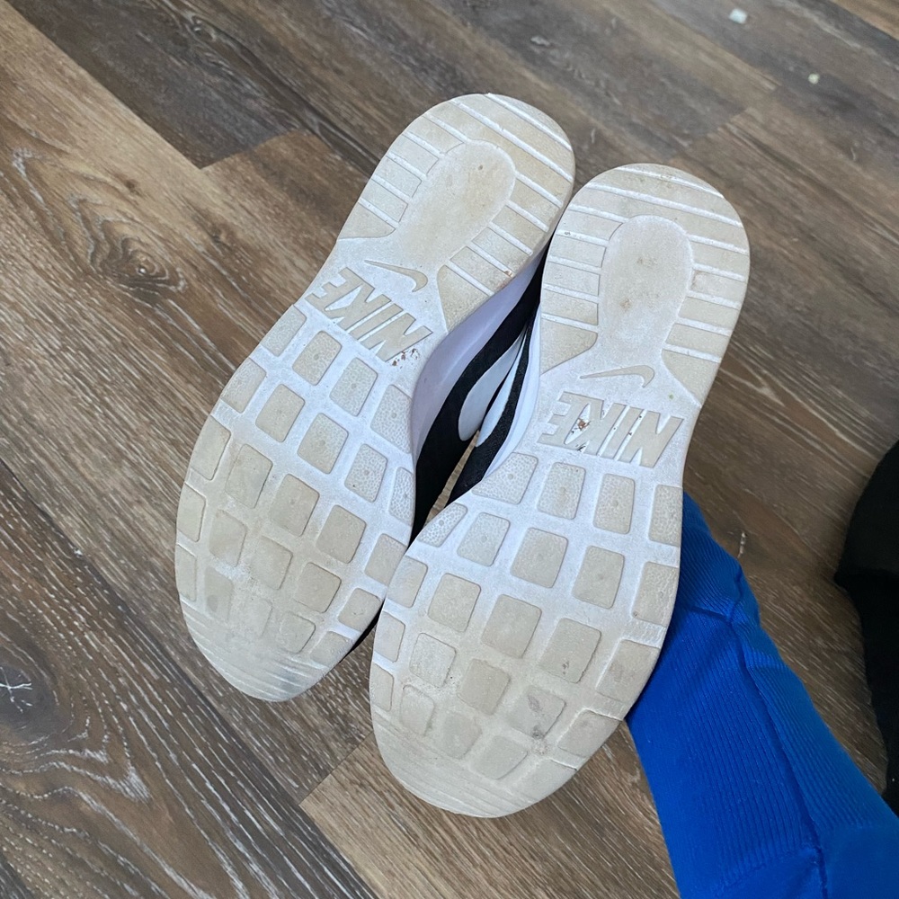 Used Rhinestone Nike Women's Tanjun - Picture 3 of 5